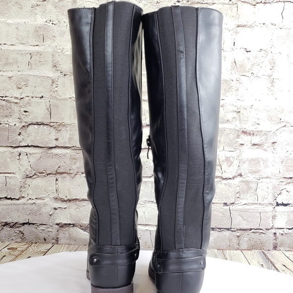 Women's knee boots - Picture 2 of 6
